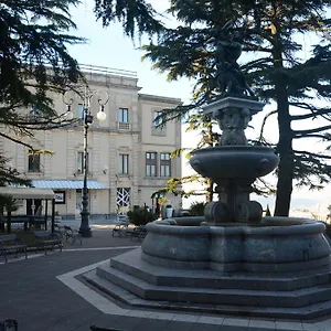 Un Al Belvedere Nocleg ze śniadaniem