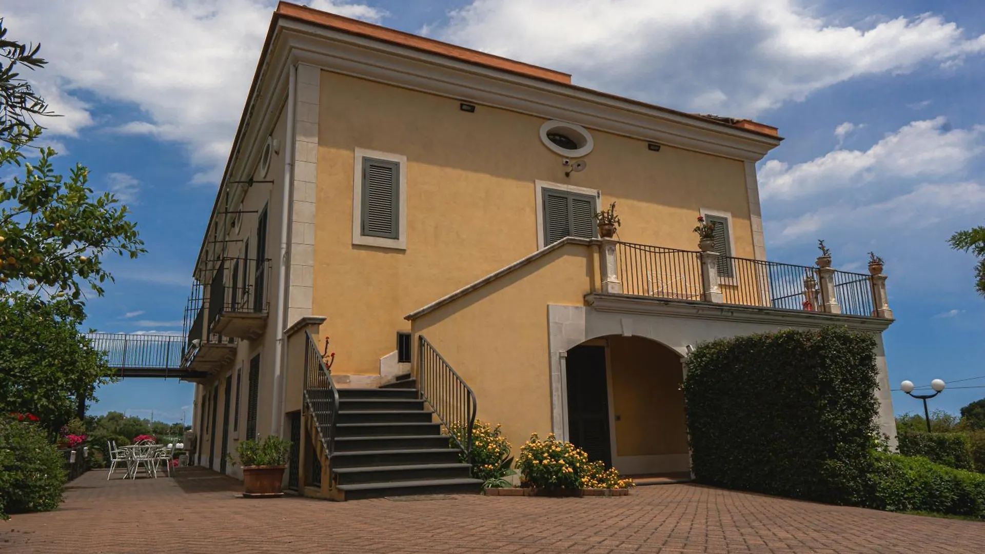 Апарт-отель Villa Sciare Modo Ачиреале