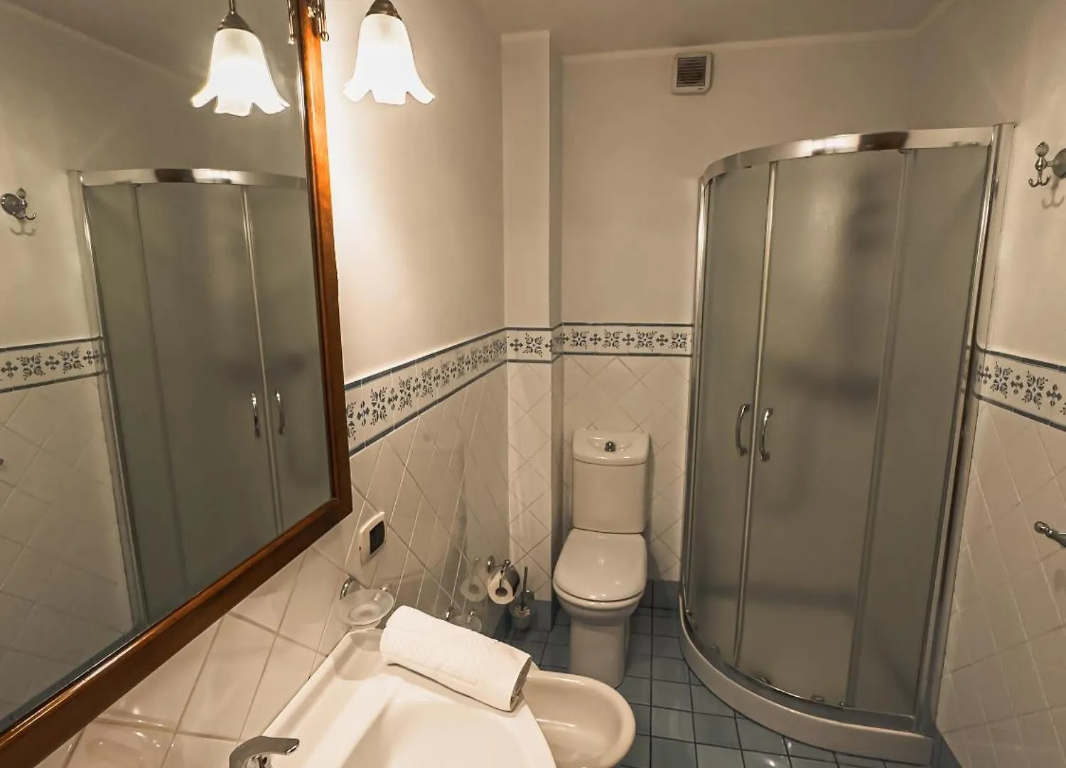 Villa Sciare Modo Ачиреале 2*,  Италия